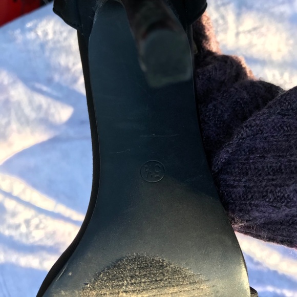 Scrappy heels - Picture 3 of 3